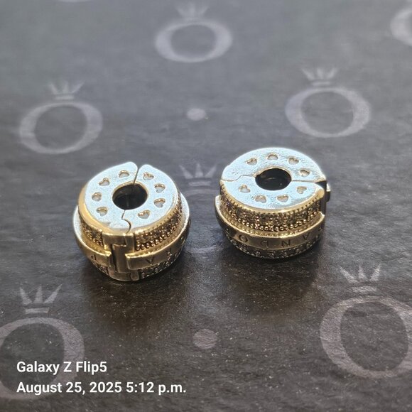 Pair of Auth PANDORA Sterling Silver Sparkling Pavé Lines & Logo Clip 799042C01 - Picture 12 of 12